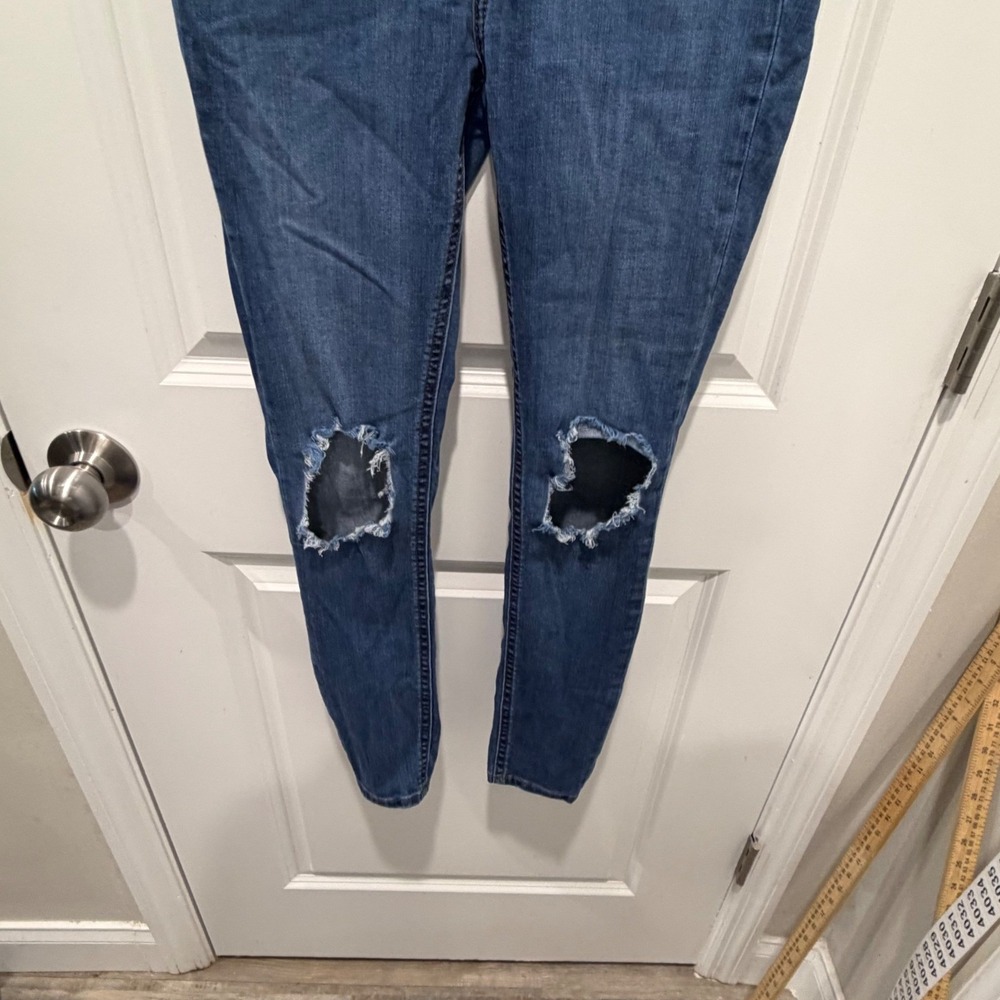 Free People Womens Skinny Jeans Distressed Ripped Knee Blue Size 27 - Picture 9 of 15